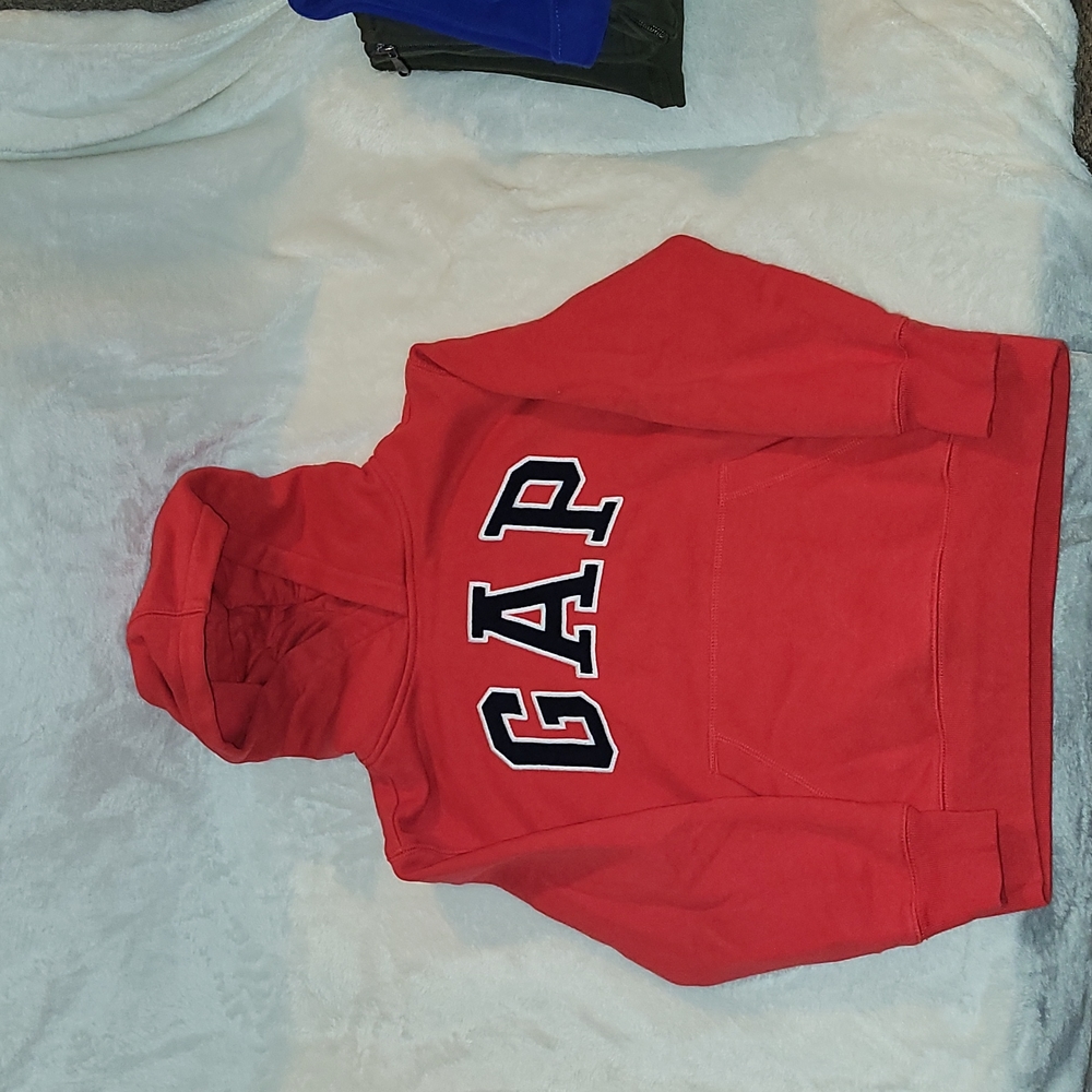 Red Gap brand sweatsuit size 7
